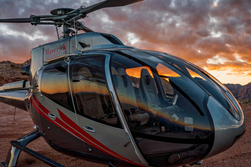 Neon & Nature: Las Vegas Strip & Red Rock Canyon Helicopter Tour KjcgZBfY