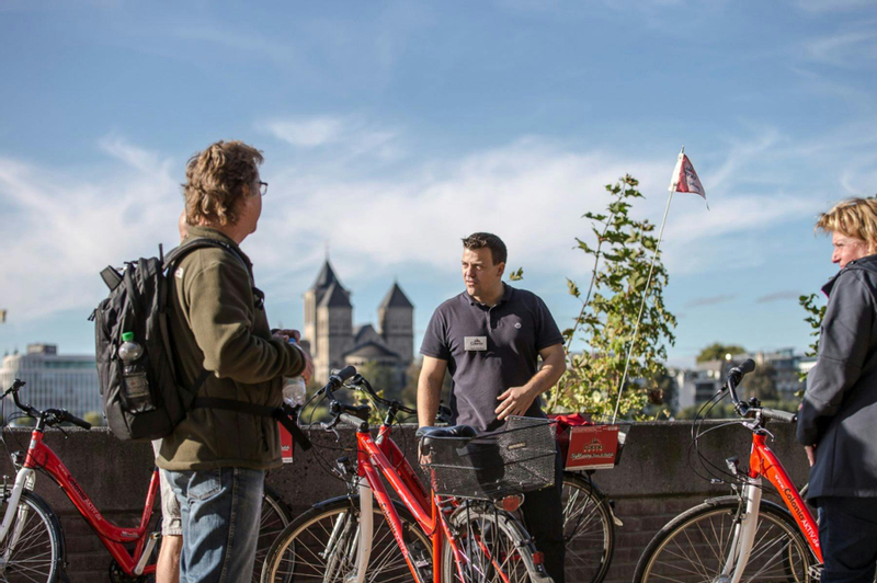 Bike Tour in Cologne NWDbja6u