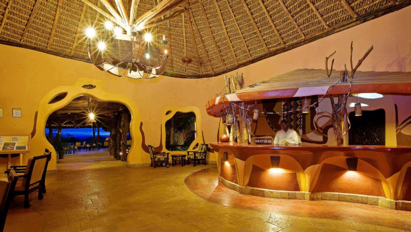 Nairobi 5-Day Amboseli & Tsavo Safari with Guided Tour Q40O1tC3