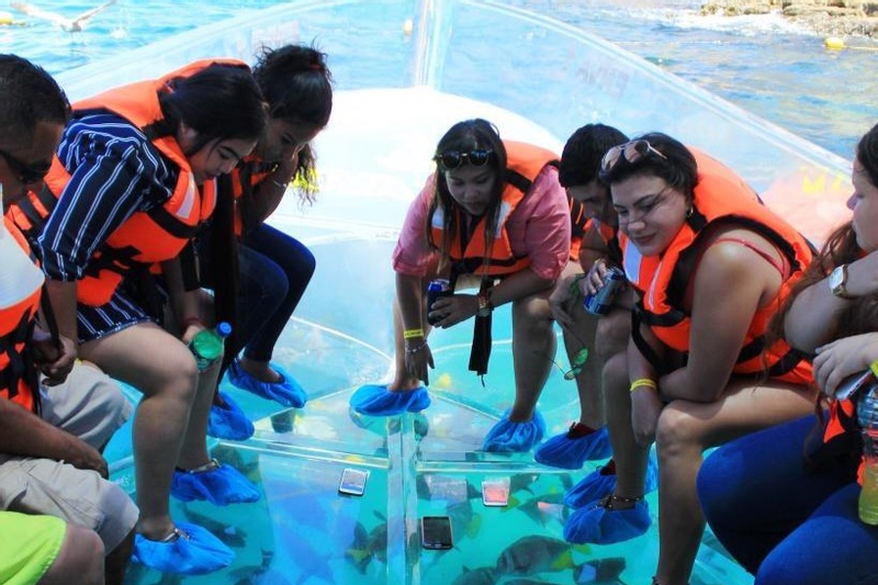 Clear Boat Ride at Los Cabos 5f1PSzjn