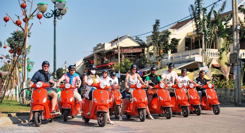 Hoi An Countryside & Tra Que Village Electric Scooter Tour lTFeuzF6