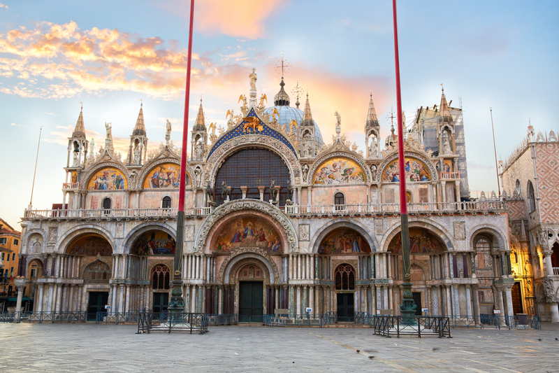 Self Guided Tour of Venice's Best Kept Secrets J4U62Snb