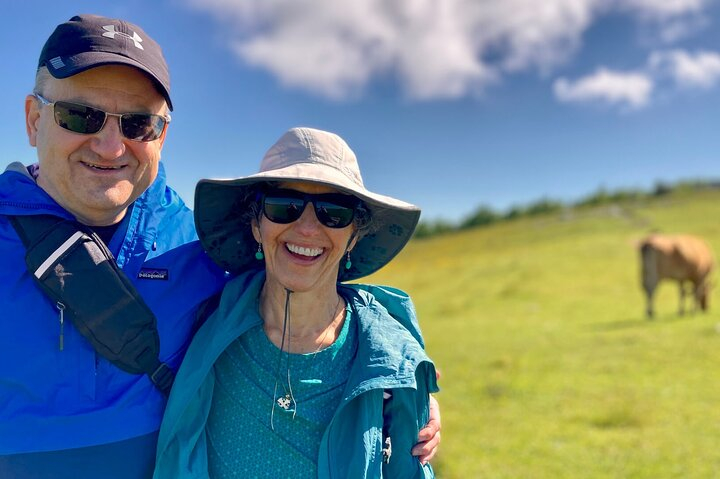 Mountaintop Yoga & Meditation Hike in Asheville ofchfx1N