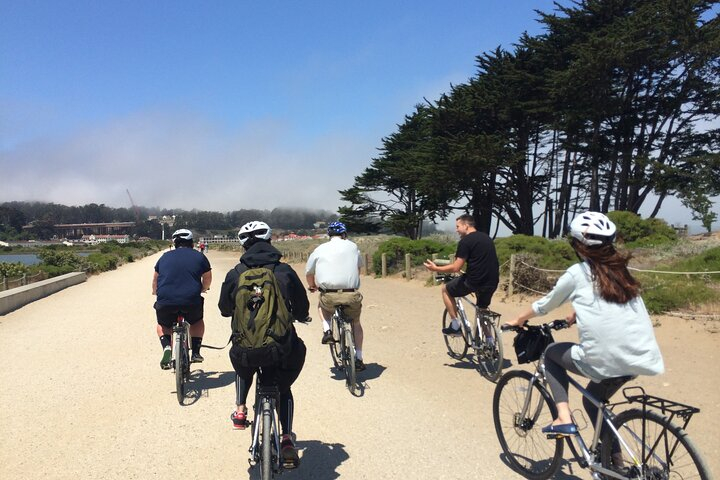 Golden Gate Bridge Electric Bike Rental JONOcdyf