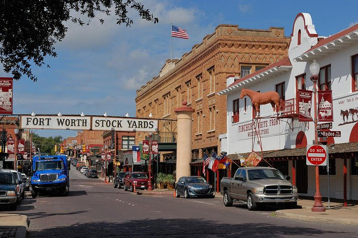 Dallas and Fort Worth City Sightseeing Tour Small-Group Rx1nJENS