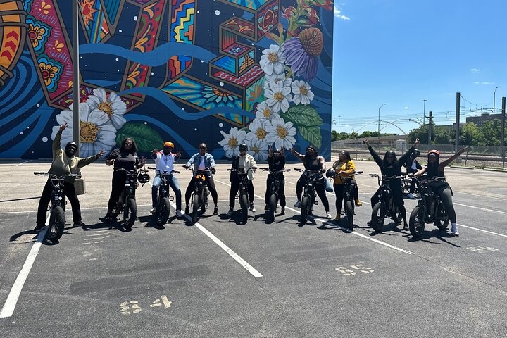 2-Hour Electric Bike Rental in Dallas MRcJPTsI