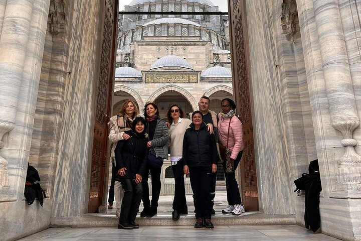 Walking Tour of Istanbul in Old City Diskon 50% Paket Tur