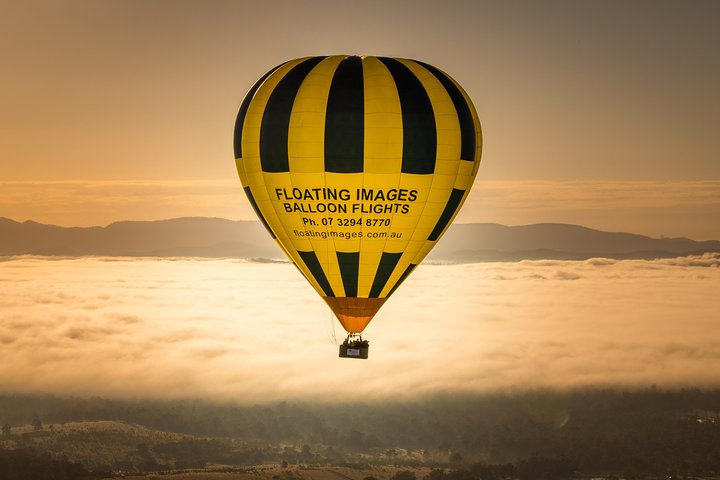 Brisbane's closest Hot Air Balloon Flights - City & Country views - 1 hr flight! tEX8hFmV
