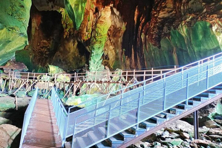 Bujang Valley Archaeology & Sireh Cave Discovery from Penang rZQaPA1m