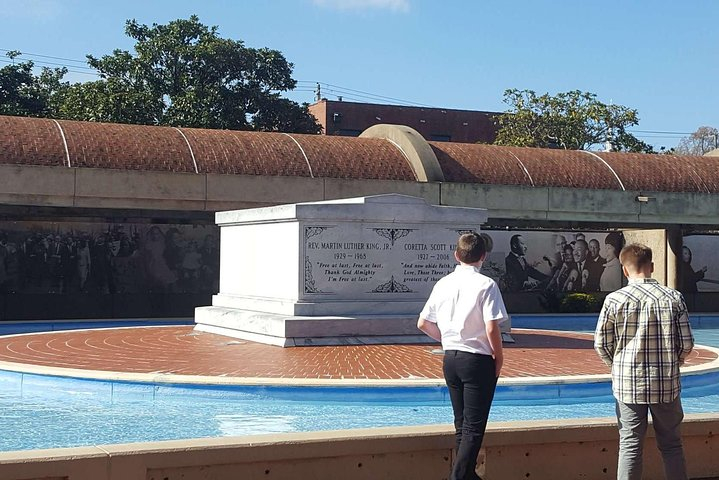 Guided Martin Luther King Walking Tour with Historian 9RGfcsF9