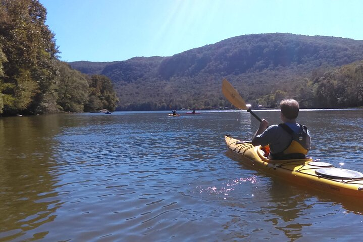 Fall Colors Kayak by Chattanooga Guided Adventures "Eastern Time" fTo33wQM