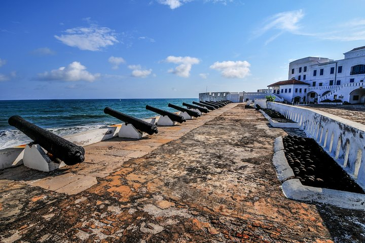 The best of Cape Coast walking tour qqqfw8en