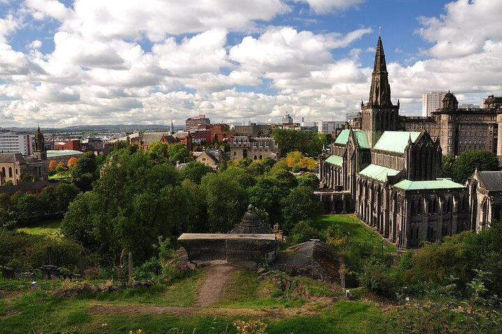 Glasgow Private Walking tour with a Professional Guide O3qn5mWX