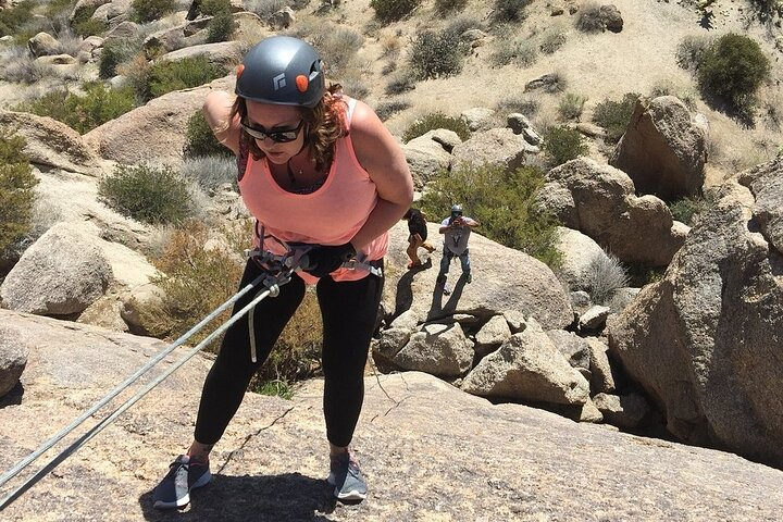 Rappelling Adventure in Scottsdale  Tg6NiV5X