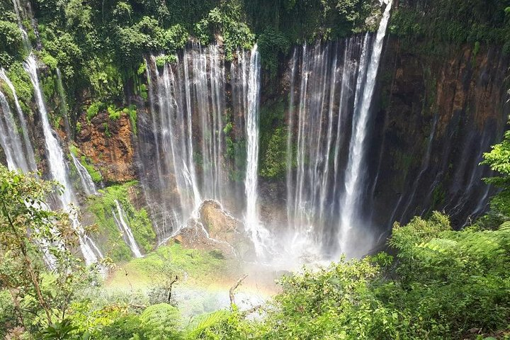 Day Tour - Tumpak Sewu Waterfall and Goa Tetes Trekking via Malang NWtsDnO8