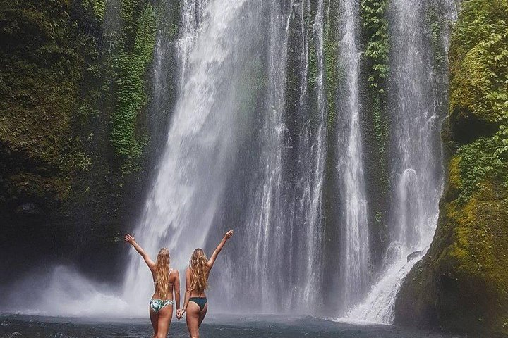Amazing Senaru Waterfalls Trekking from Lombok 00HzLYHc