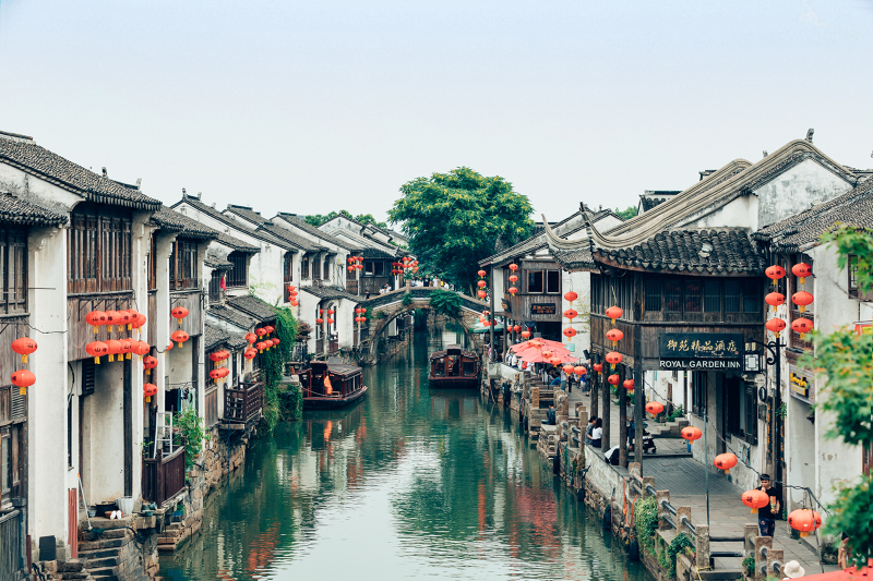 Suzhou Humble Administrator's Garden/Lion Grove Garden + Hanshan Temple + Seven Mile Shantang/Zhouzhuang One-Day Tour WsJFF1Pa