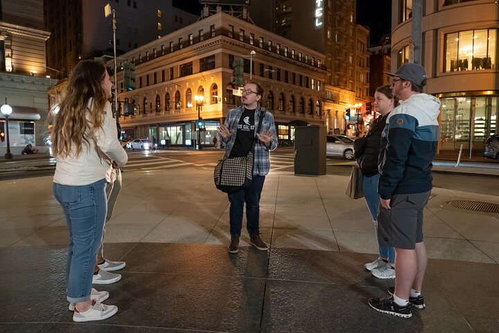 Banshees of Birmingham Ghost Tour: The Furnace of the Forgotten c3V9ywuq