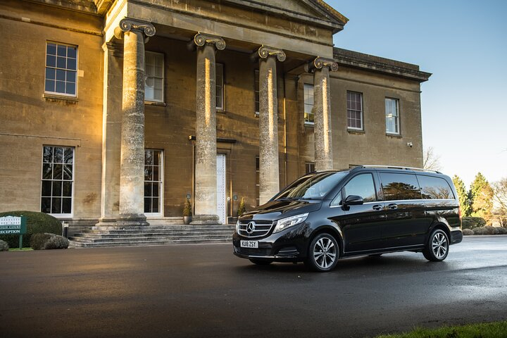 Private Day Tour from Bath to Stonehenge and Salisbury with Pickup hjvHXk2y