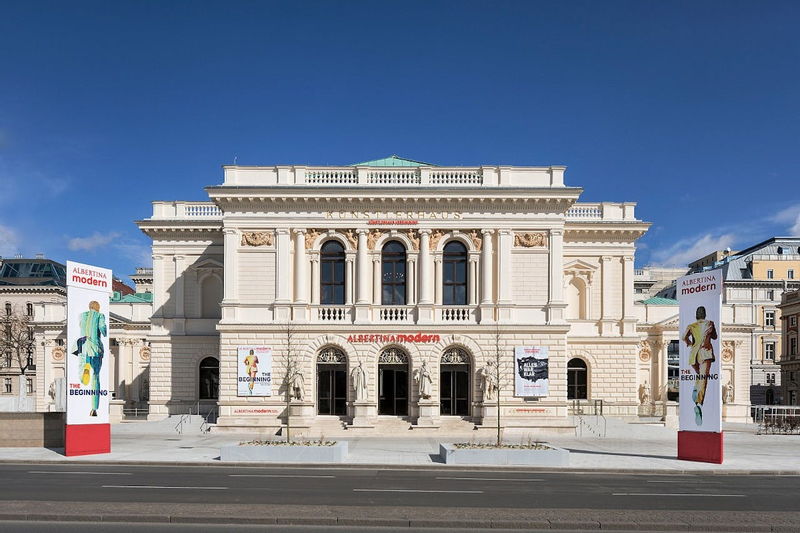 Albertina Museum CYurRwU6
