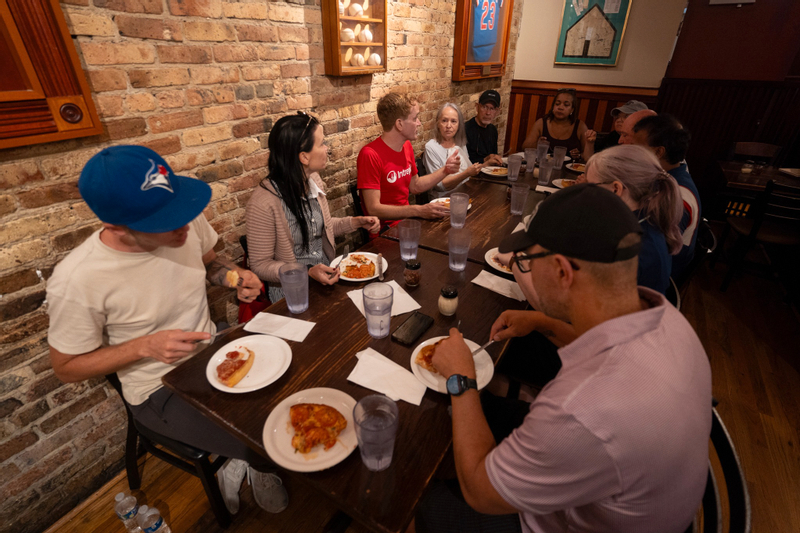 From Architecture to Food Tour in Chicago TSlQFVMF