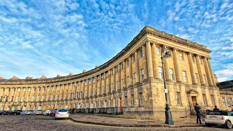 Roman Baths and Bath city tour in Somerset DLf1uZpt