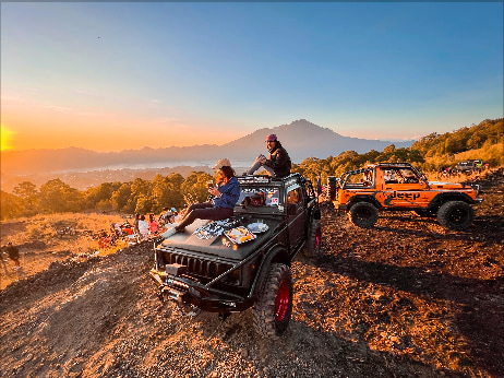 Mount Batur Jeep Sunrise Tour and Kintamani Cafe by the Lake SXJOZcNa