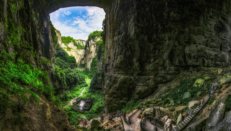 Chongqing Wulong Karst 2-Day Guided Tour including Boat Trip 1JETtr1y