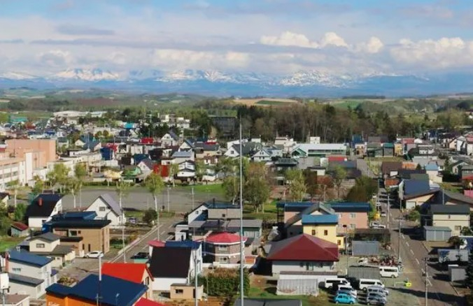 Hokkaido Romantic Story | Small Group In-depth Experience | Biei Town, Blue Pond, Furano Day Trip (Sapporo Round Trip) IgXEbzJe