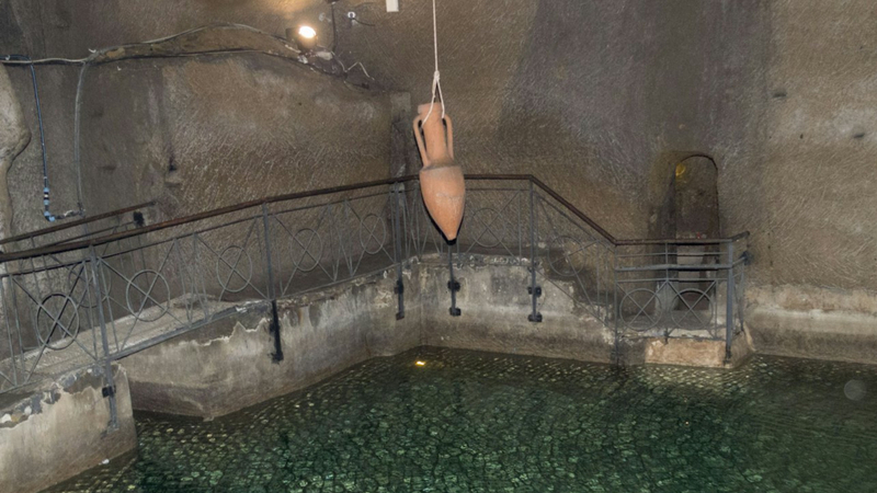 Naples Underground Tour XKPuahlQ