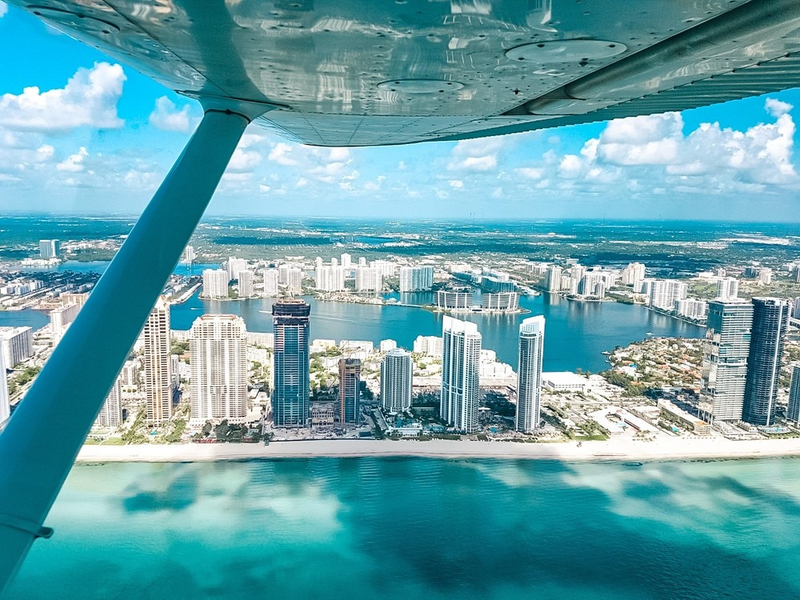 Miami South Beach Private Airplane Tour with Drinks- 40 Mins nrxkDbHe