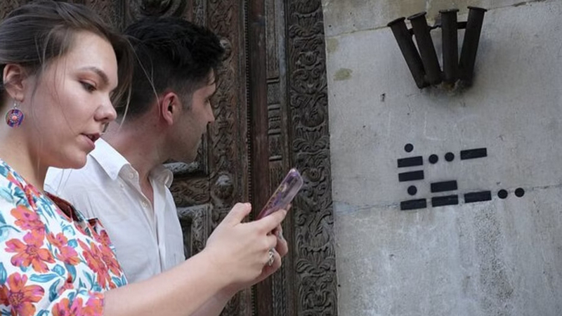 Geneva Dark History Escape Game and City Highlights Trip QVx5o7GZ
