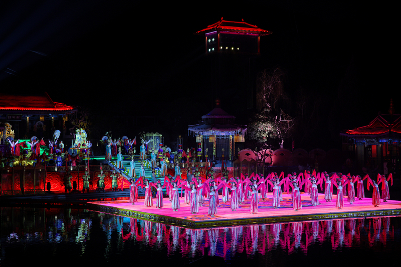 Terracotta Warriors + Huaqing Palace + Local Performance 1-Day Tour DqNU1af2