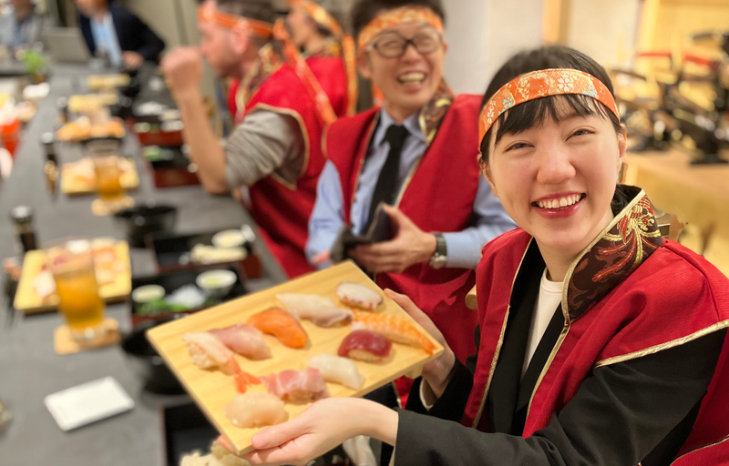 Luxury Samurai Sushi Dining Show in Asakusa Tokyo sDyS7RyW
