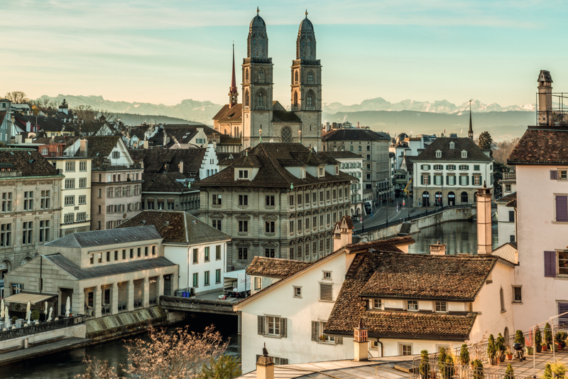 Zurich Old Town and Lindt Home of Chocolate with Cruise  Jaucparj