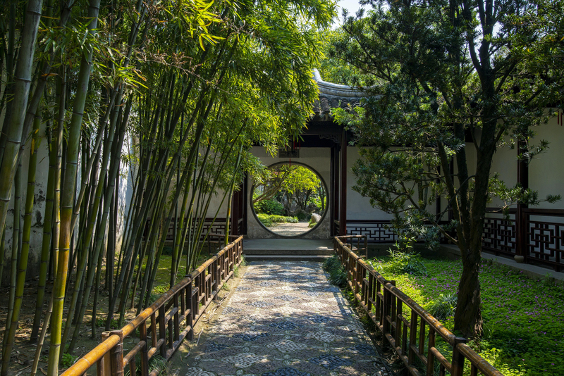 One-day tour of Suzhou Humble Administrator's Garden + Lion Grove/Night Tour of Zhouzhuang/Suzhou Museum xDyXM6Jq
