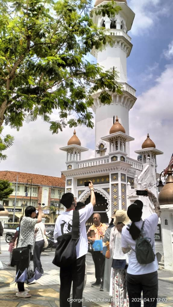 Penang Walking Through Old Stories Series pYJ9AOhP