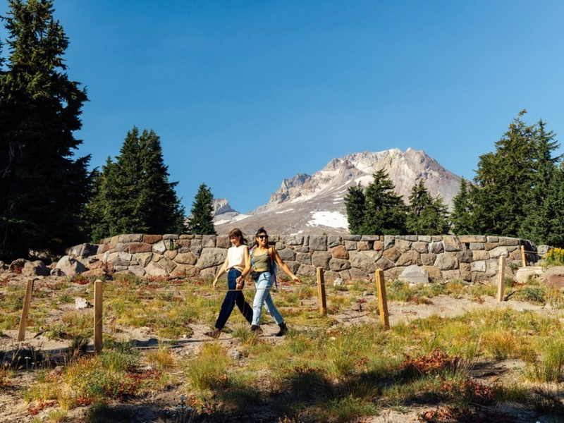 Mt Hood Waterfall Day Tour with Wine Tasting oyhKocd1
