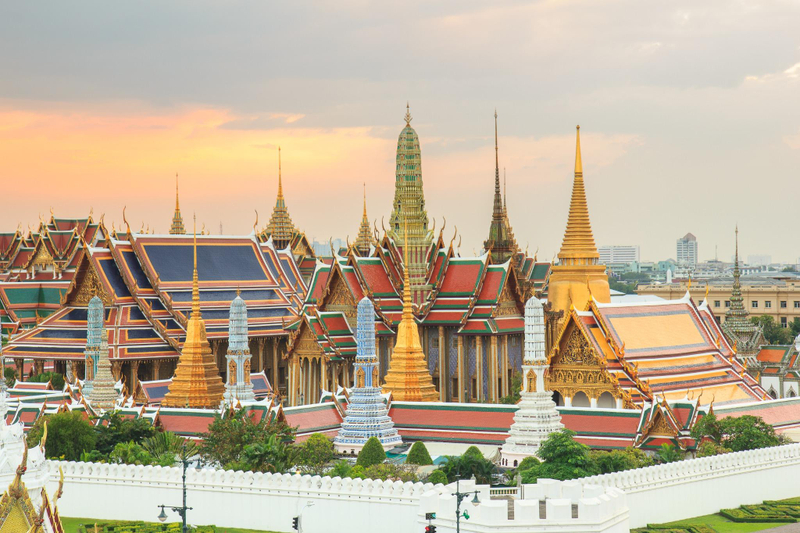 Tur Setengah Hari Grand Palace dan Emerald Buddha dari Bangkok 3bIhDavf