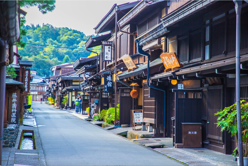 Nagoya, Shirakawa-go, and Takayama Full-Day Guided Tour KAatdx0j