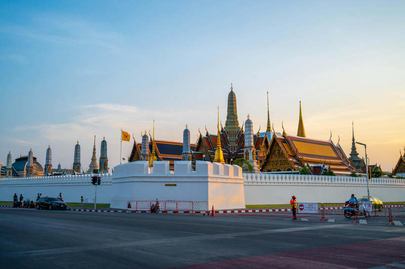 Bangkok Grand Palace Wat Arun Half-Day Guided Tour with Boat hE957RG6