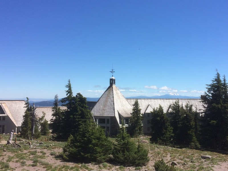 Mount Hood, Multnomah Falls, and Hood River Day Tour from Portland ZaH8VGOA