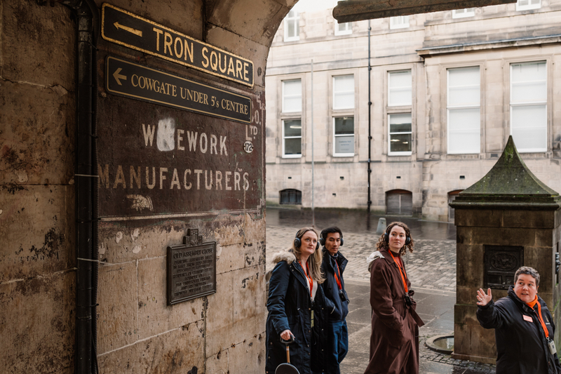 Immersive Historic Vaults Walking Tour in Edinburgh pRFFCcZJ
