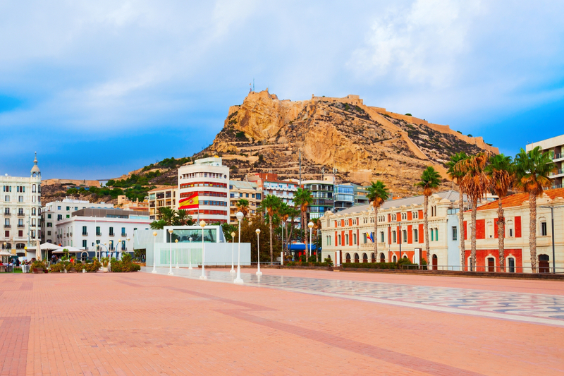 Elche Private Half-Day Tour – Palms, History & Heritage Cb8vPrSc
