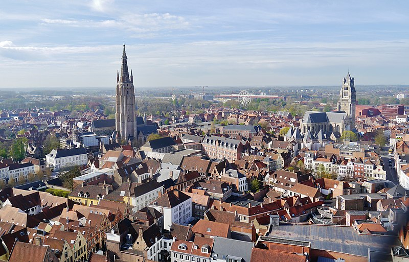 Bruges Day Tour from Amsterdam with Hotel Pick Up tWPerSx5