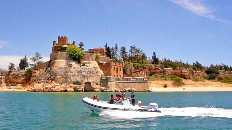 Benagil Caves and Coastal Circuit Boat Tour EMFGjlxJ