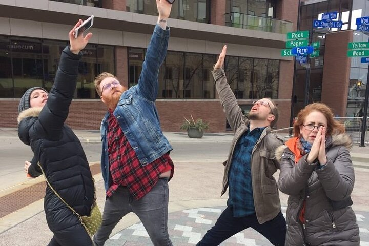 Adventurous Scavenger Hunt in Minneapolis by Crazy Dash 7T5XPqlN