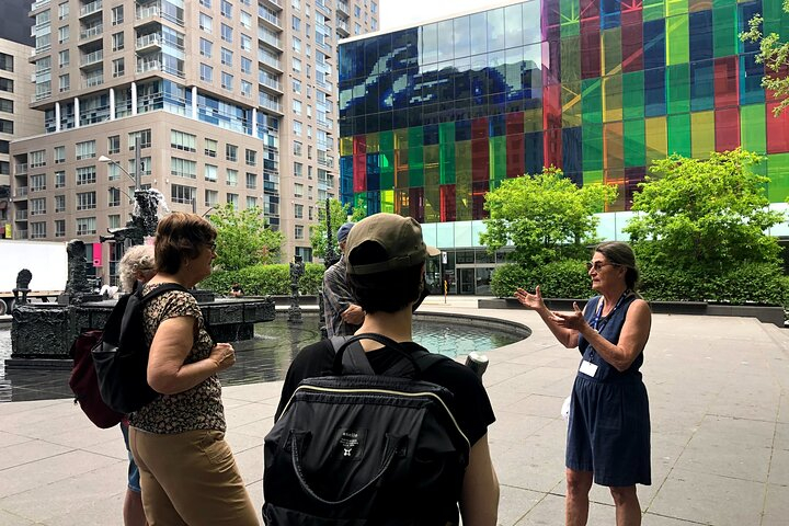 Barrels & Bourbon: Private Distillery and Cooperage Tour o30mMOgM