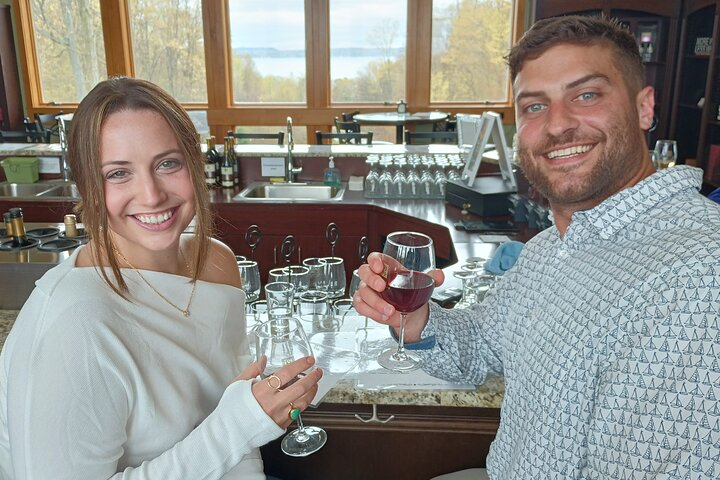 NON BUS PROPOSAL Old Mission Wine Tour in the luxury GMC Yukon w6pXvmLK