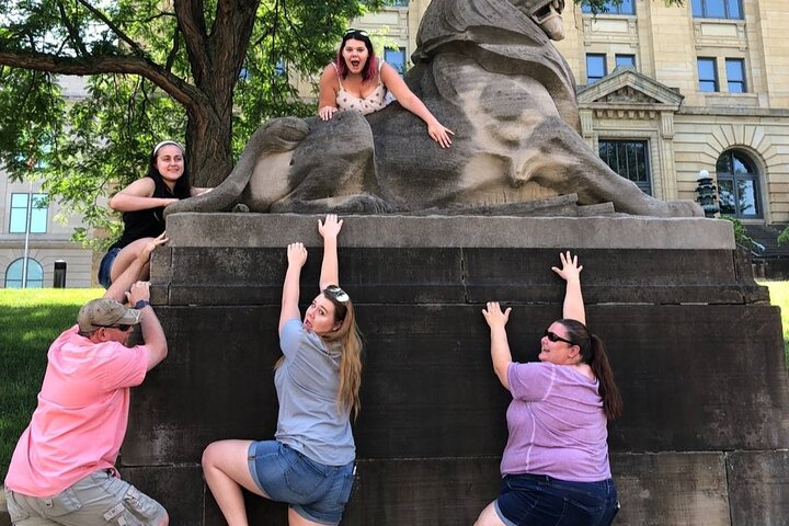 Scavenger Hunt Adventure in St. Louis by Zombie Scavengers UMVvQhE8